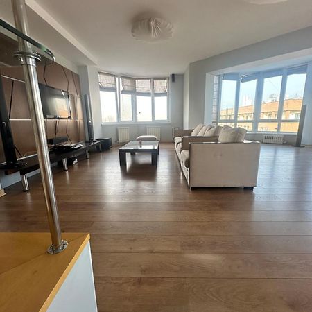 Whitefort Apartment Almaty Extérieur photo